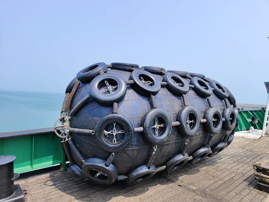 Marine-Schaum-Fendern Optimale Lösung für den Schiffsschutz in schwierigen Umgebungen