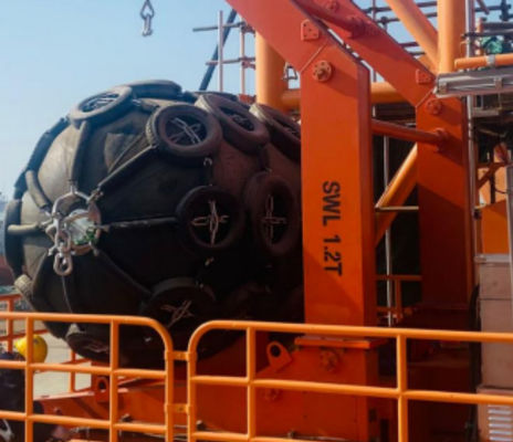 Yokohama Marine Fenders 2,30 Meter Durchmesser
