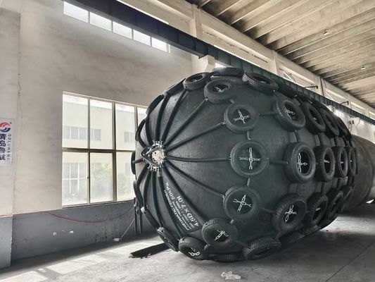 Pneumatische Gummi-Fendern 4,5 × 7 M